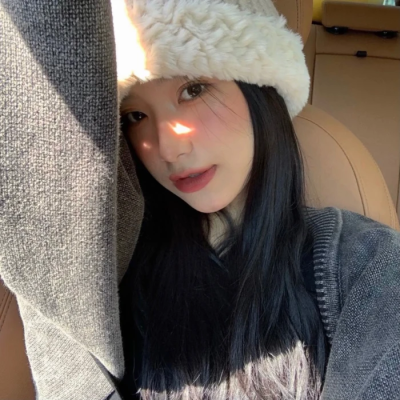 女头
二传@安额额额子