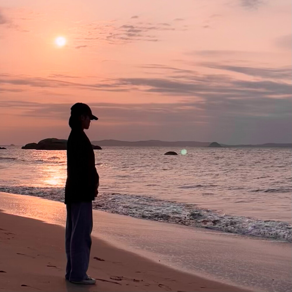 海边 女头像