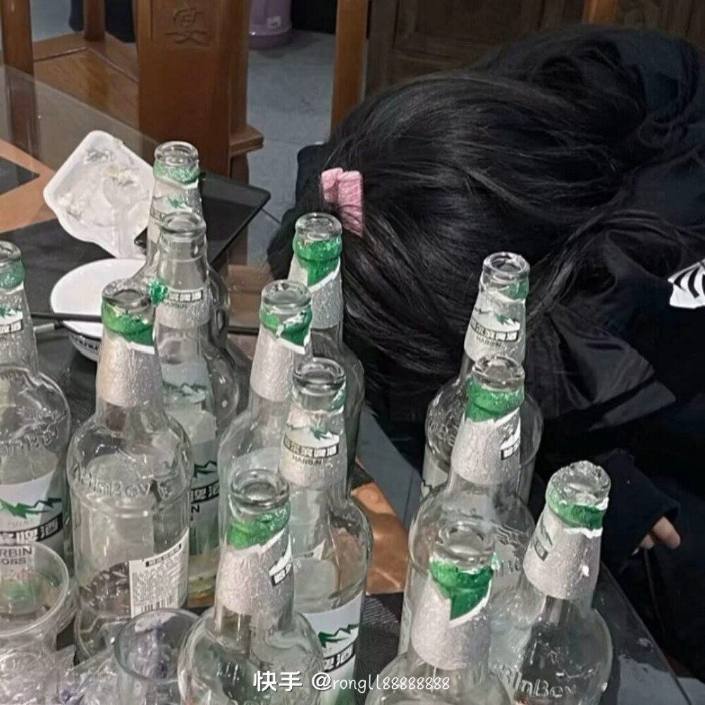 不露脸女头