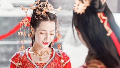 与君初相识 - 恰似故人归