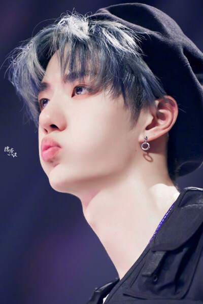 创造101 ♛水晶男孩♕ cr:logo