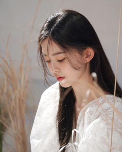 朴持厚 Marie Claire Korea 4月刊 拍摄幕后