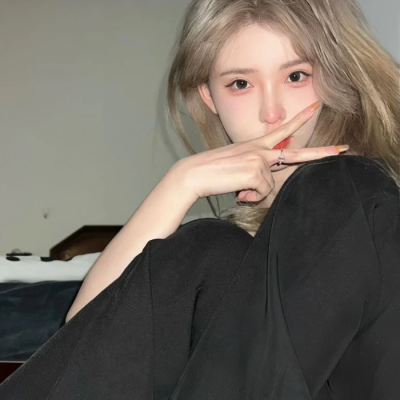 女头
二传@安额额额子