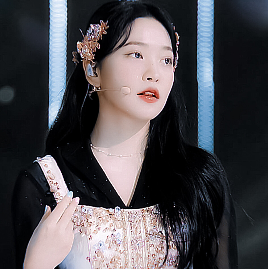 ✿ YERI
