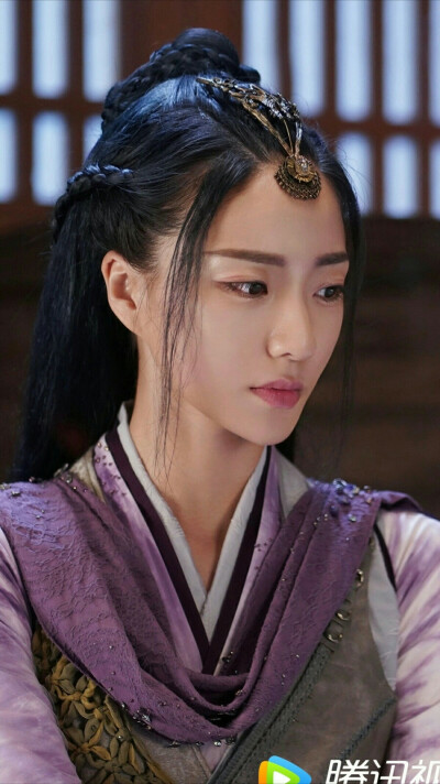 镜·双城 潇 石雨晴