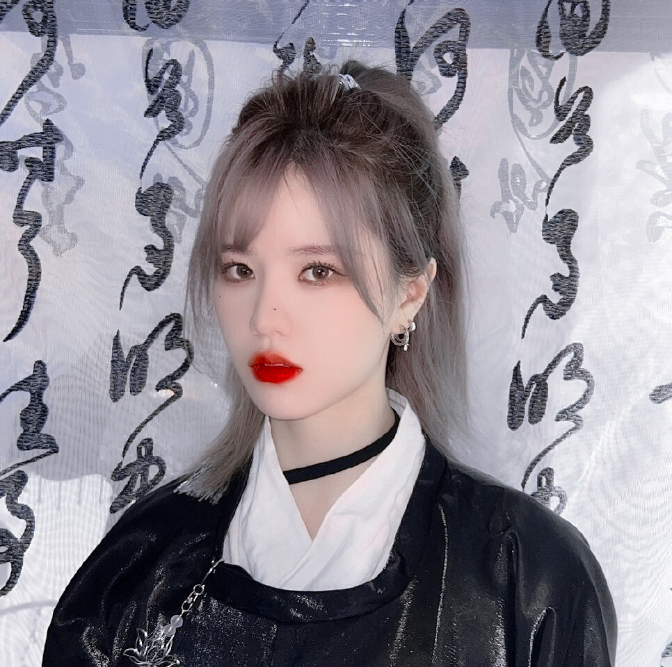 柏欣妤
©®林乐颜