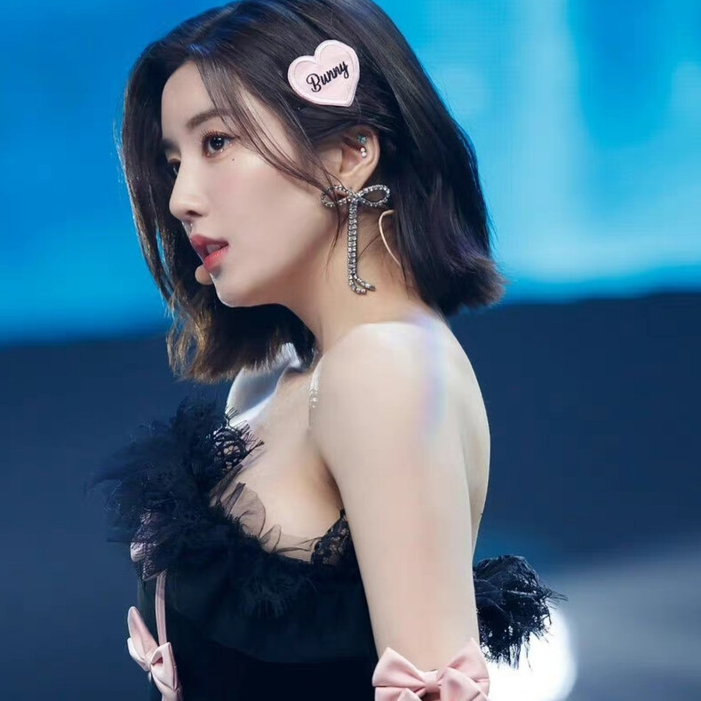 关注4月26日 14:52小烊快跑