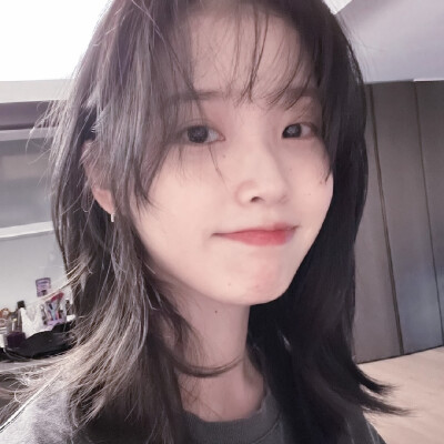 IU