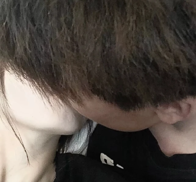 情头
二传@安额额额子