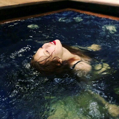 金泫雅