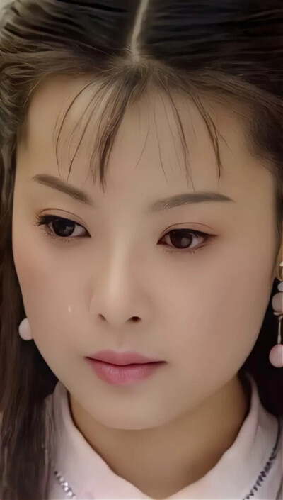 袁立《铁齿铜牙纪晓岚》饰演杜小月