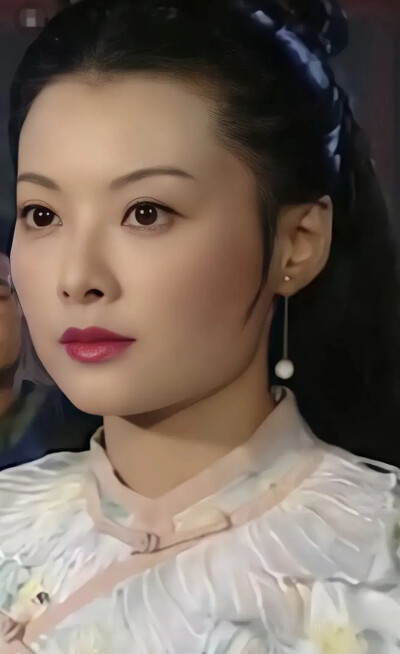 袁立《铁齿铜牙纪晓岚》饰演杜小月