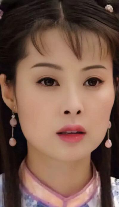 袁立《铁齿铜牙纪晓岚》饰演杜小月