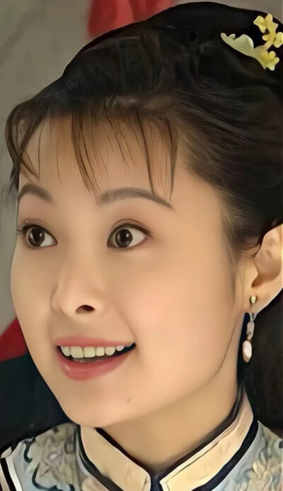 袁立《铁齿铜牙纪晓岚》饰演杜小月