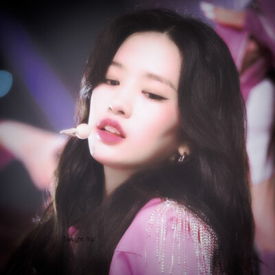 “神会爱世人吗”
·安宥真