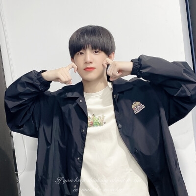 张泽禹十五岁生日快乐！我们一直都在！