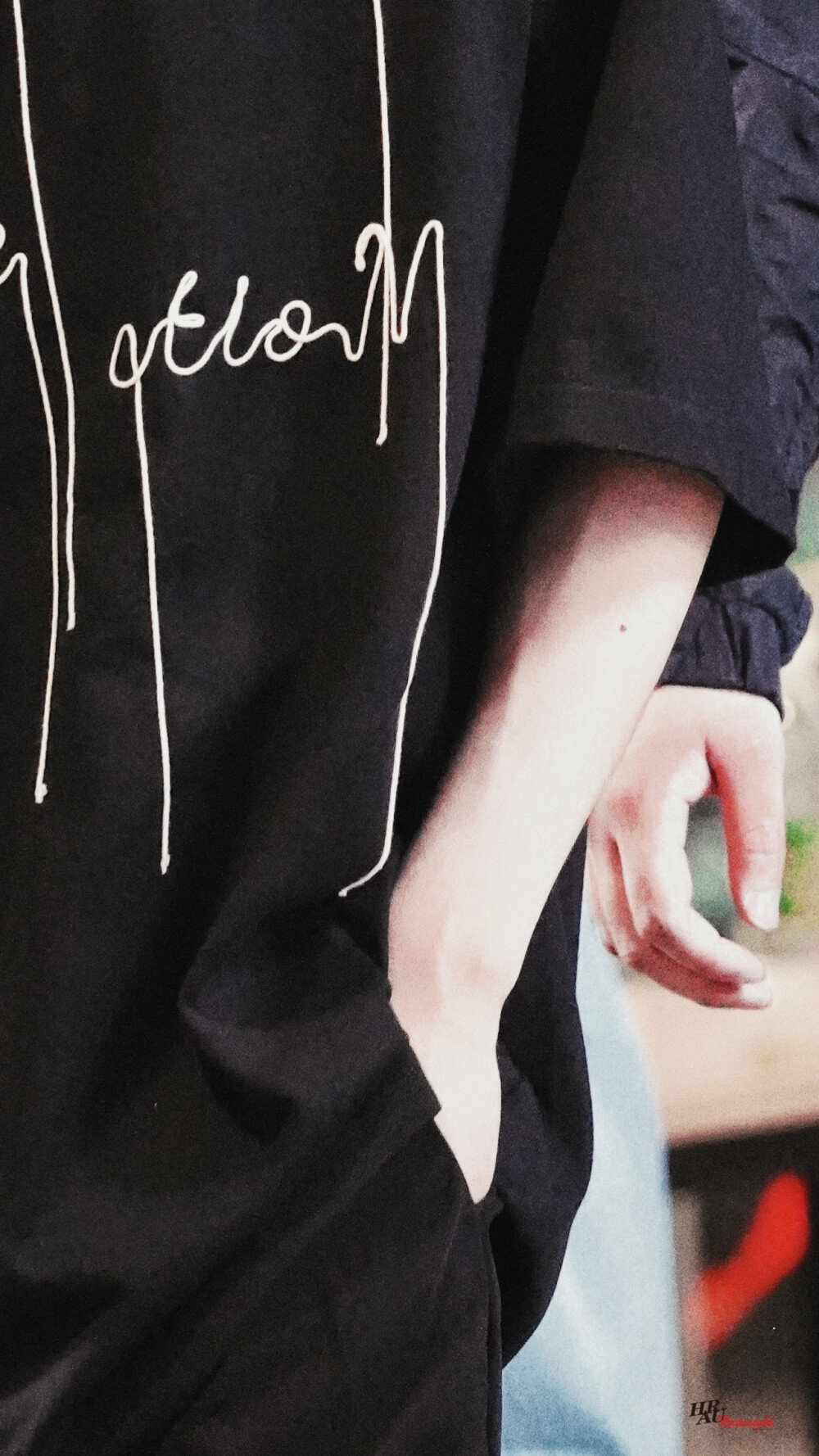 刘耀文 海口机场饭拍 cr.Natunight丨Haru