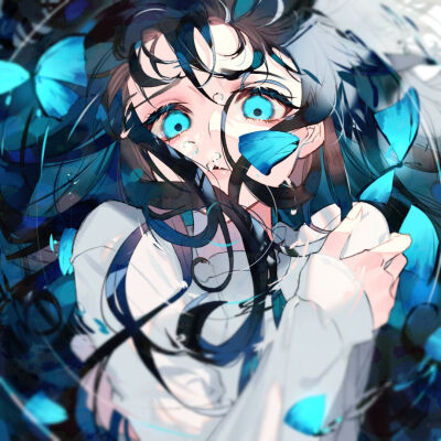 蓝色｜插画
画师：水視ずみ