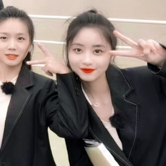 初入职场的我们法医季
屈轶龄and向琴琴