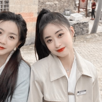 初入职场的我们法医季
屈轶龄and向琴琴