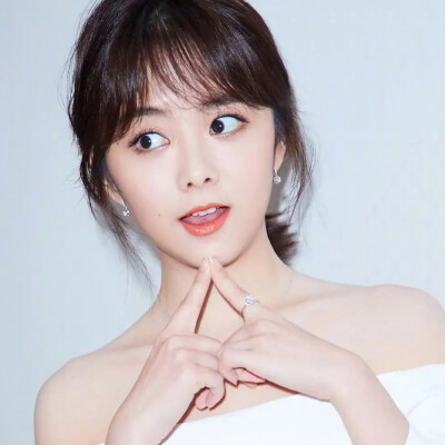 谭松韵高清头像