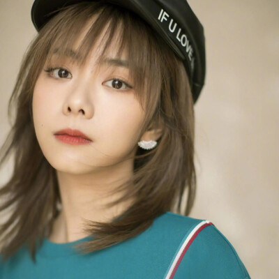 谭松韵高清头像