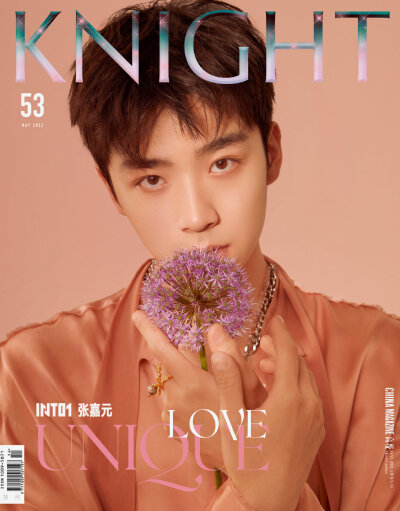 INTO1-张嘉元 浪漫复古大片