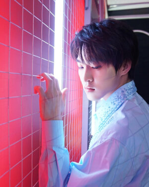 赞多 了不起舞社  自拍