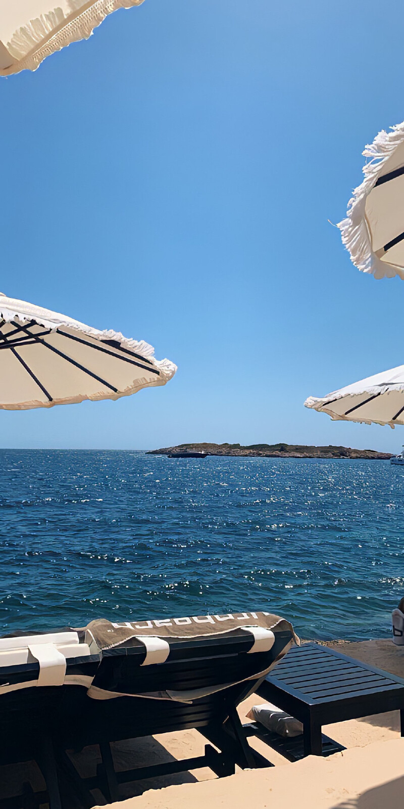 ♡ ʇnq n ǝʌol ı