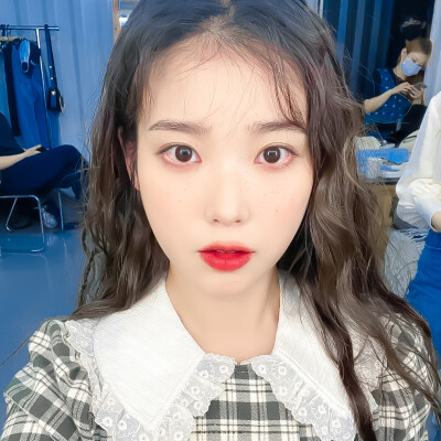  ▸ 李知恩 iu 