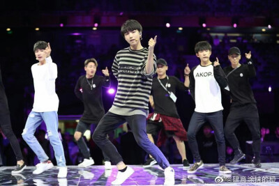 TFBOYS 4.15