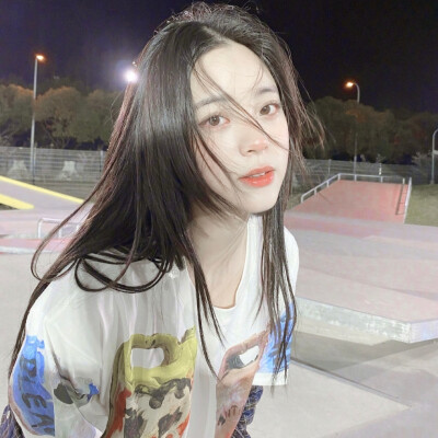 ◎欧阳娜娜
“恋爱总烂尾的原因是什么”