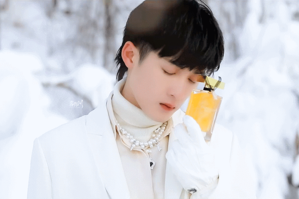 檀健次 素士电动牙刷代言人 杂志写真 帅哥壁纸 明星男神