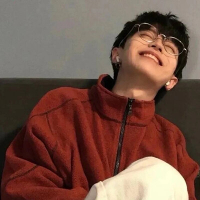 孤独像无人送粥的重感冒