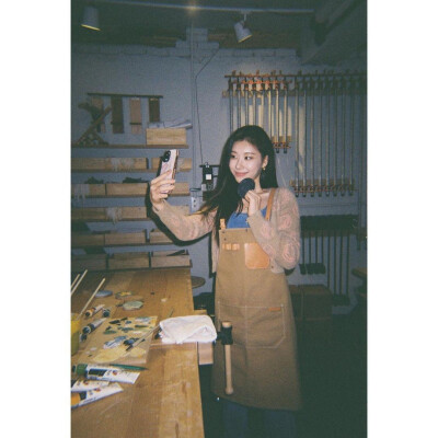 CHAERYEONG 李彩领