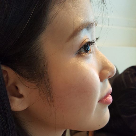 IU 李知恩
