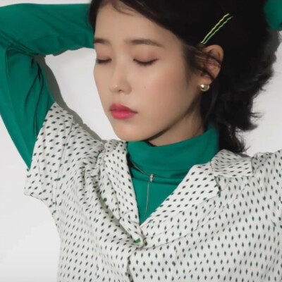 IU