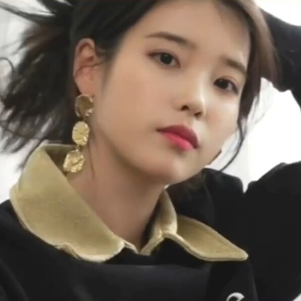 IU