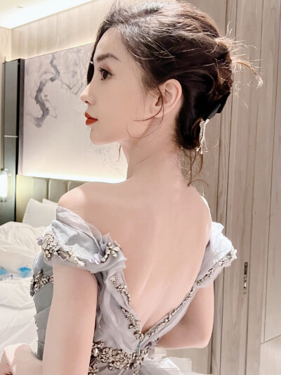 Angelababy