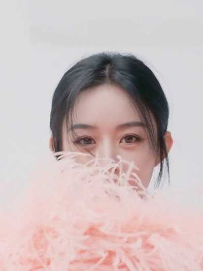 玫瑰花会腐烂担赵丽颖不会，