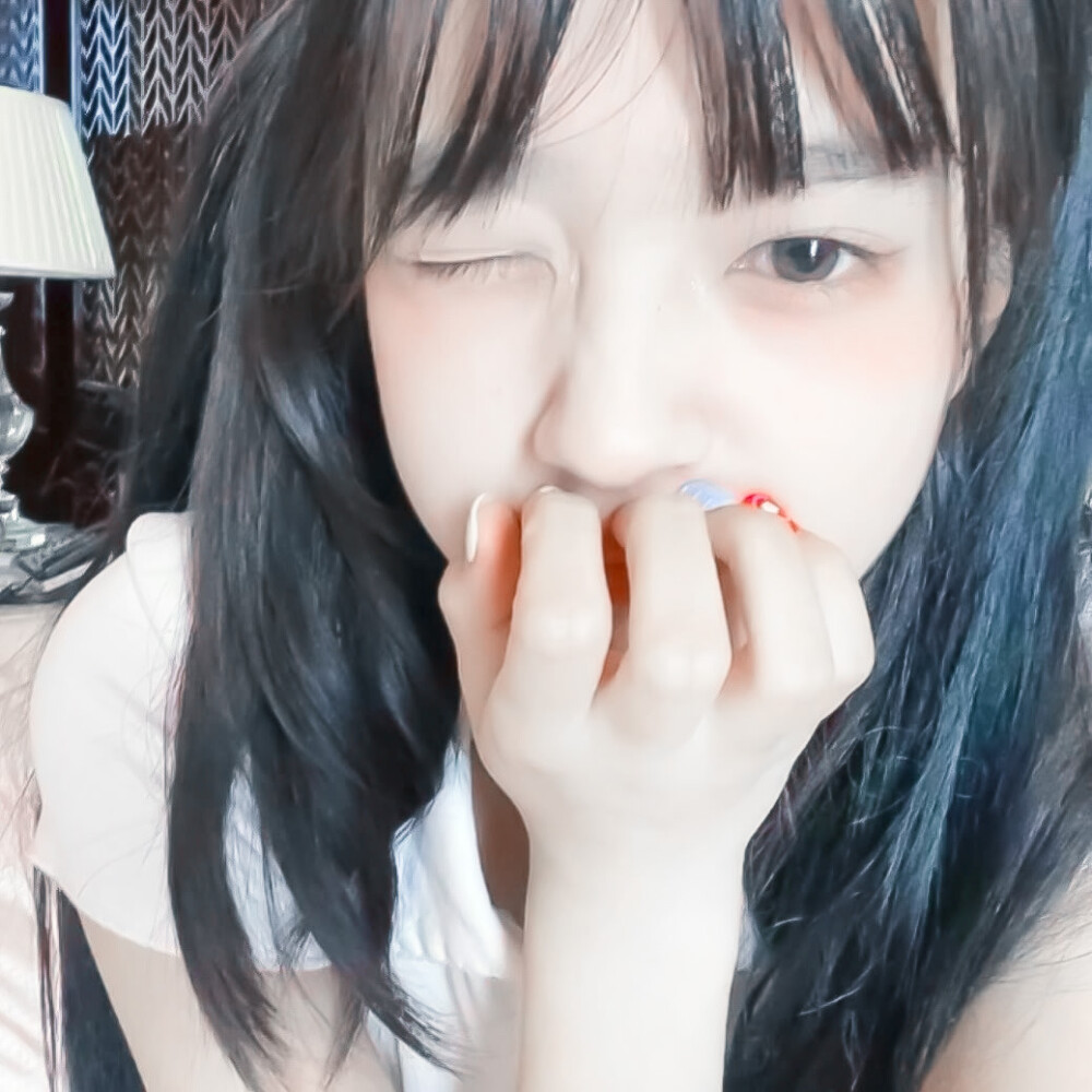 *世界上最动听的情话 也是你的名字*
©沈意洋Shen YiYang