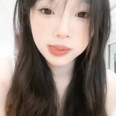 *世界上最动听的情话 也是你的名字*
©沈意洋Shen YiYang