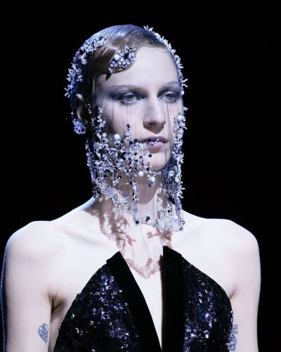 Armani Prive F/W 2012 ​​​ 头纱