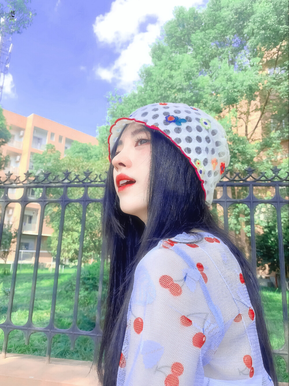 鞠婧祎
图源微博©桃浔吟紀_