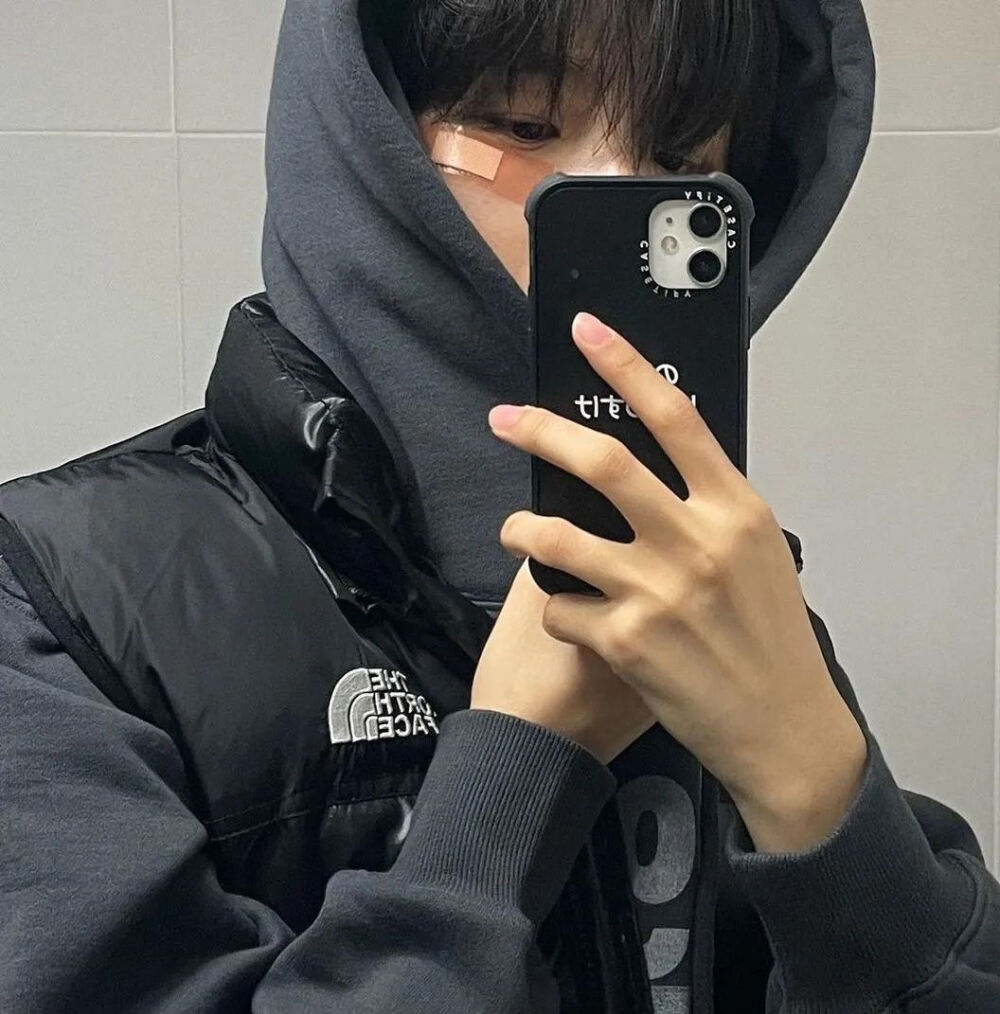 【男头像杂烩】男生头像#遮挡#宠物#唯美韩国#小清新#伤感#帅气#高清#暖男#欧美#霸气ᵎ鲜肉#By沐晴