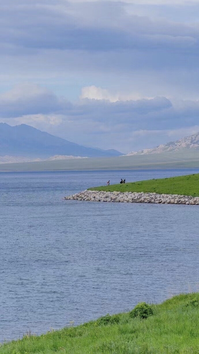 蓝色 海 风景
壁纸图集
#冷瞳