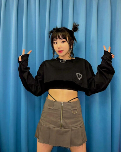 CHAEYOUNG 孙彩瑛