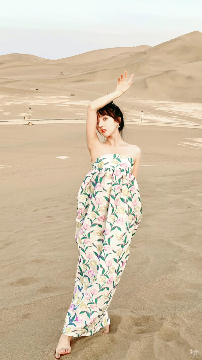 苏晓彤 ｜ 女鹅好可爱啊！
©__南宫_