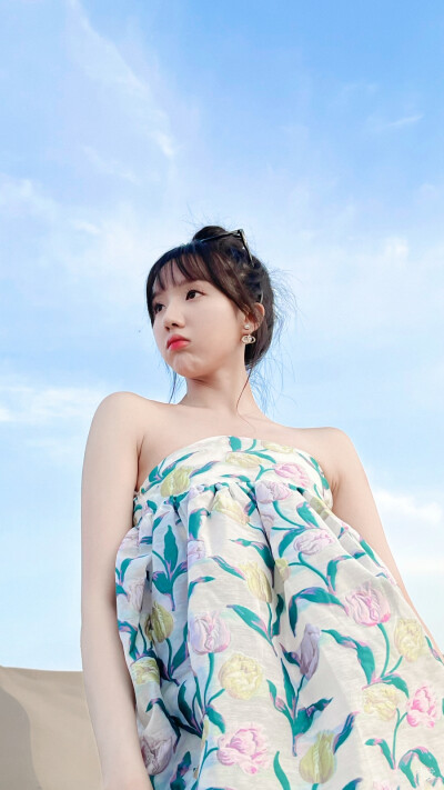 苏晓彤 ｜ 女鹅好可爱啊！
©__南宫_