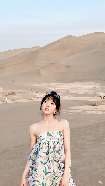 苏晓彤 ｜ 女鹅好可爱啊！
©__南宫_